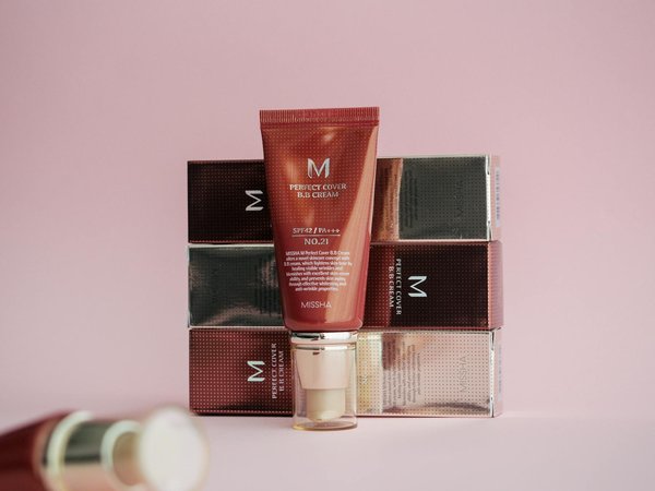 Transformez votre look professionnel avec des broderies : conseils pratiques et inspirations créatives