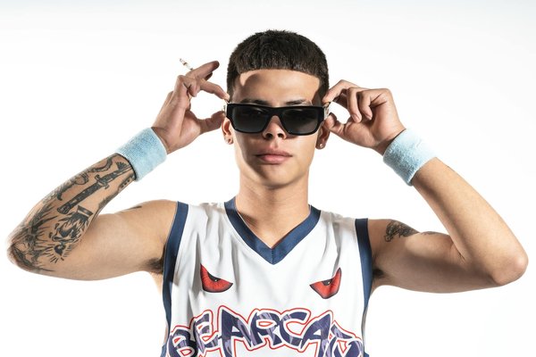 Comment Adopter un Mode de Vie Minimaliste en Voyage : Guide Pratique et Astuces